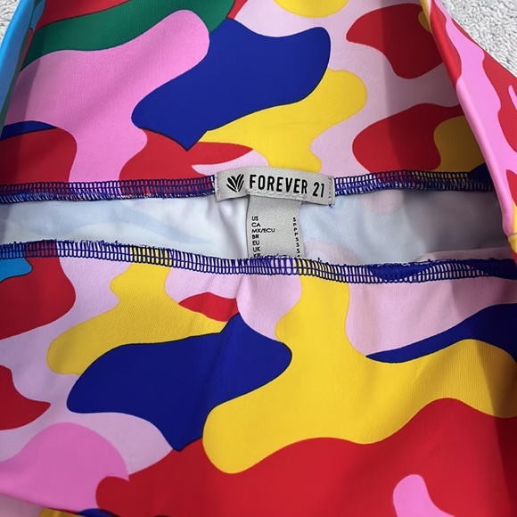 NWOT forever 21 high waisted biker shorts - Picture 3 of 3